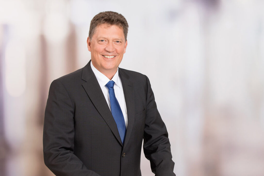 Christian Göggelmann, CEO der OKS Schmierstoffe GmbH